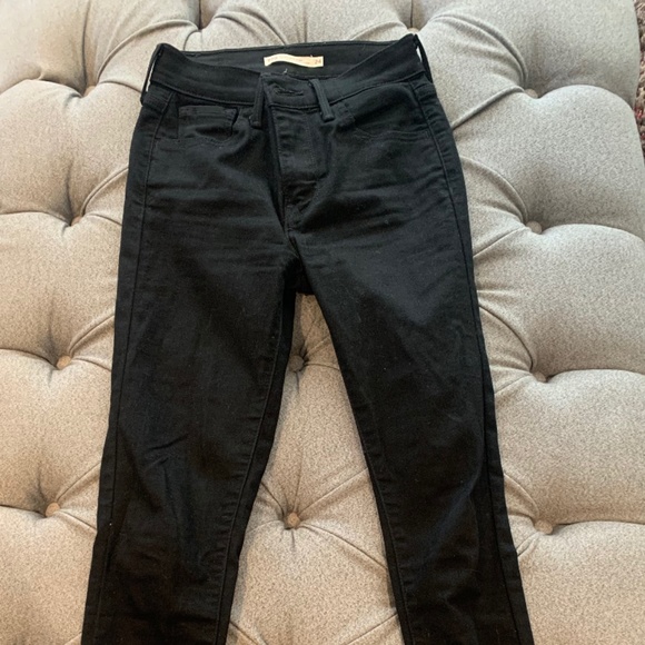 Levi's High Rise Super Skinny Women's Jeans - Picture 3 of 4